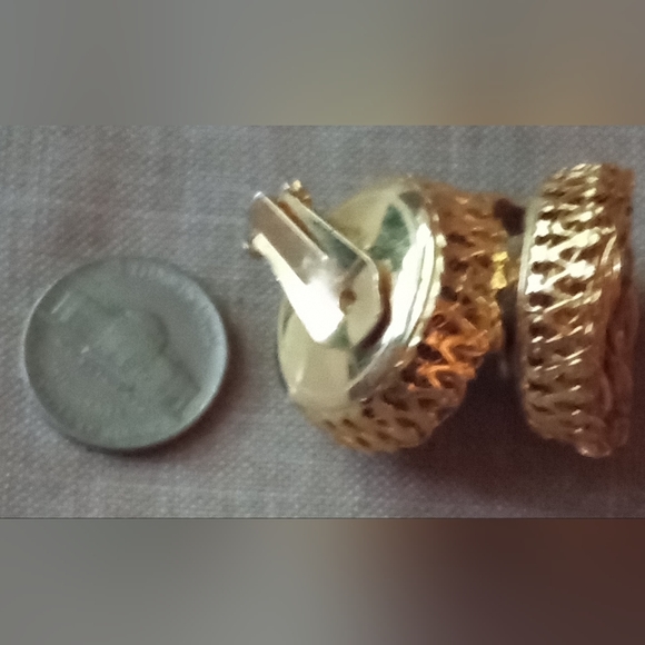 Vintage Gold Tone Wire Bird Nest Egg Rare Clip On Earrings - Picture 5 of 6